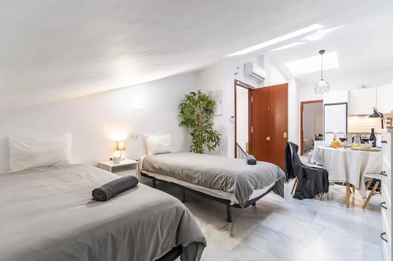 Atico Premium - Malaga City Center 0*,